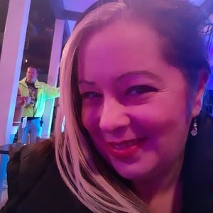 Meet your Posher, Carrie anne